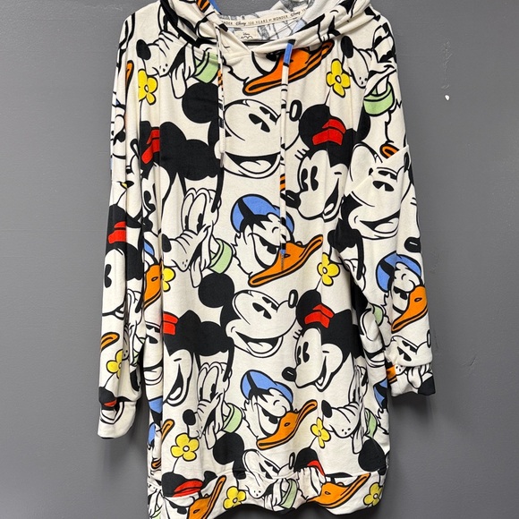Disney Sweaters - Disney Multicolor Character Pattern Hoodie